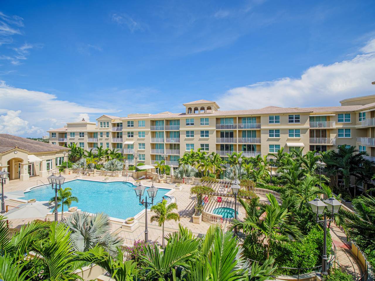 99 Mizner Boulevard - Photo 1
