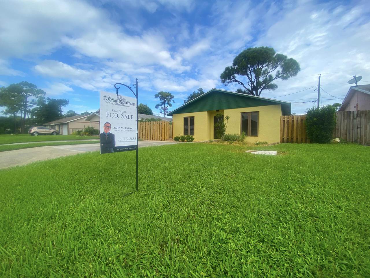 3577 Lothair Avenue - Photo 1