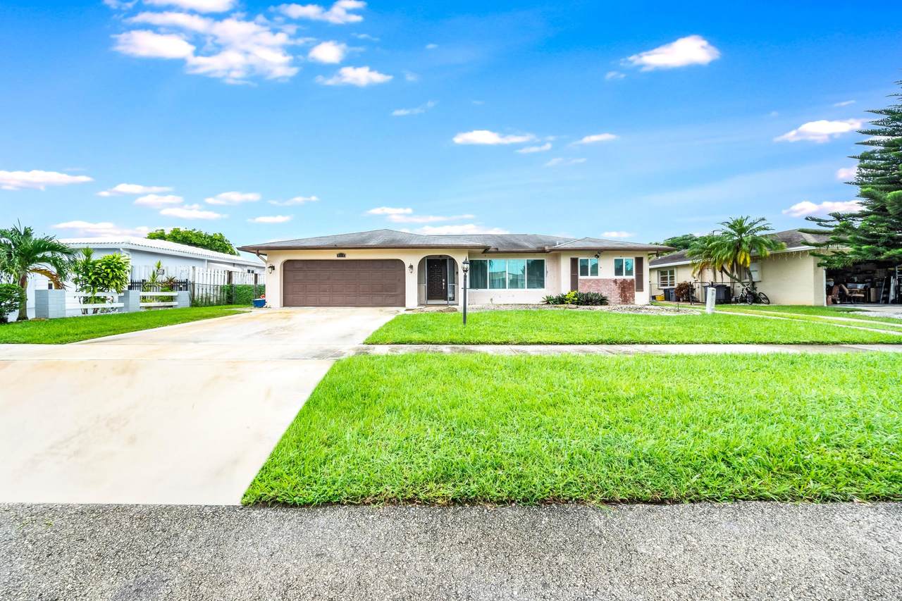 4714 Bison Street - Photo 1