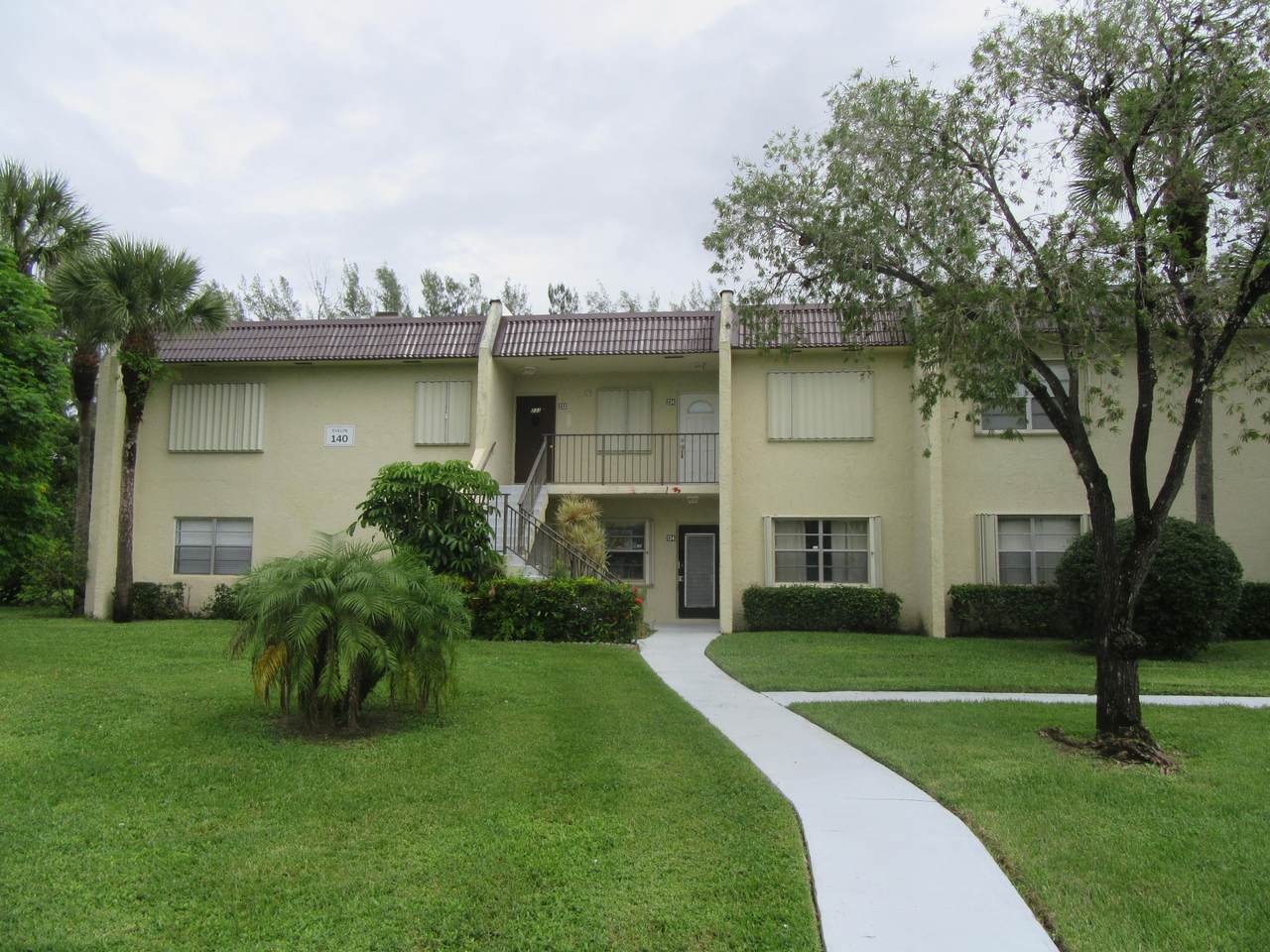140 Lake Meryl Drive - Photo 1