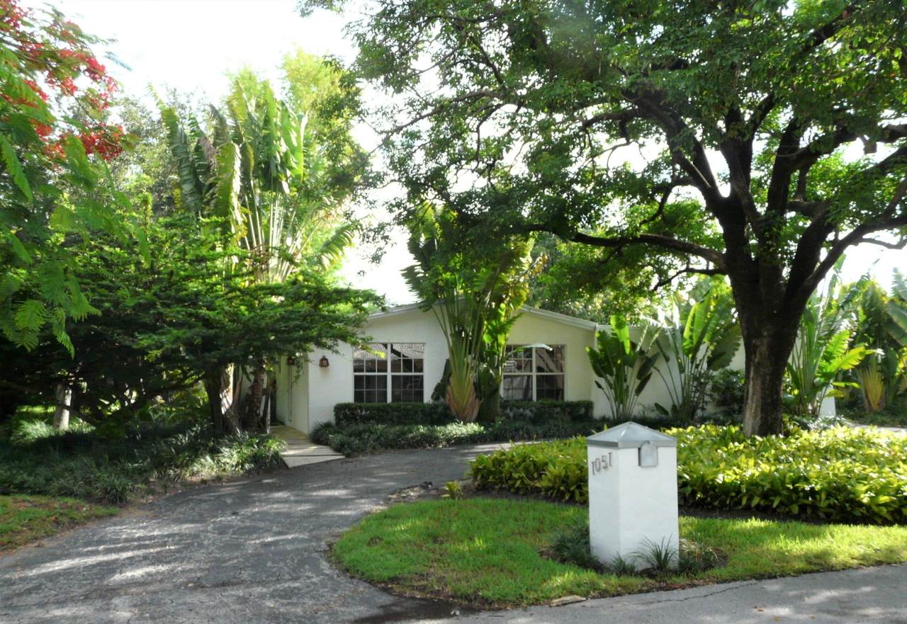1051 19th Street - Photo 1