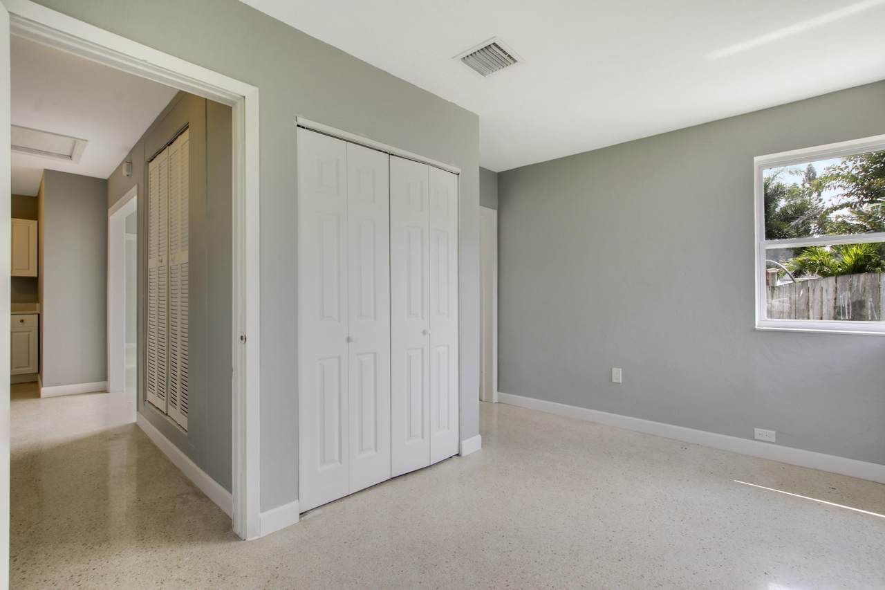 914 J Street - Photo 1