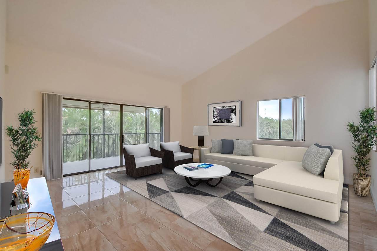 7828 Lexington Club Boulevard - Photo 1