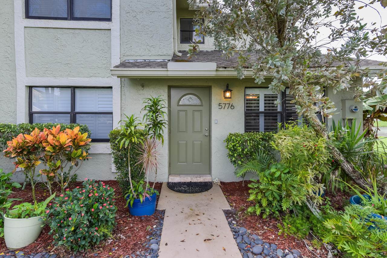 5776 Northpointe Lane - Photo 1