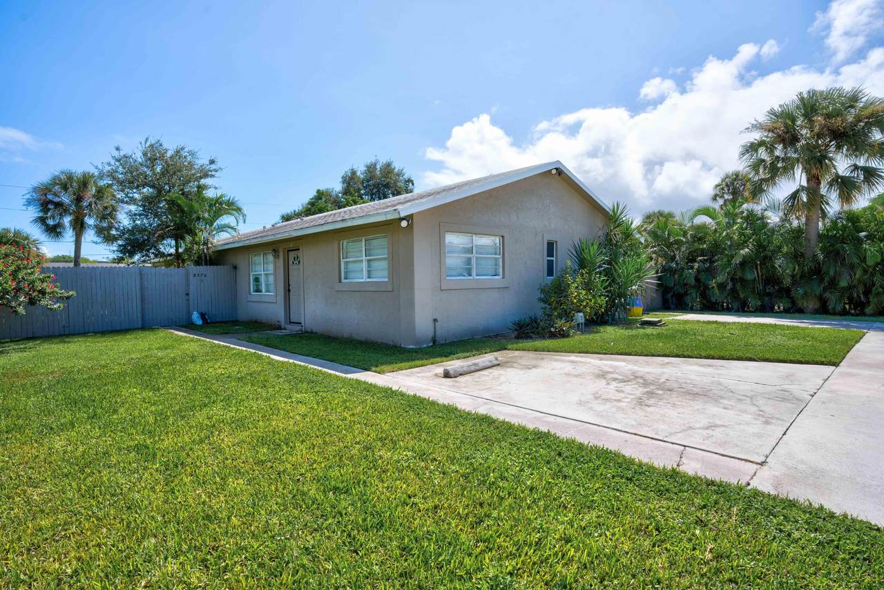 8576 Sunset Drive - Photo 1