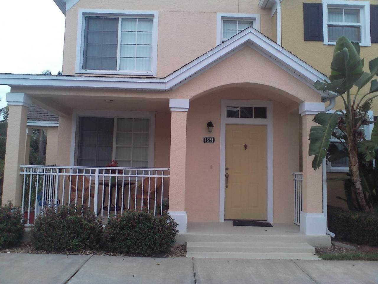 1551 Pomeroy Street - Photo 1