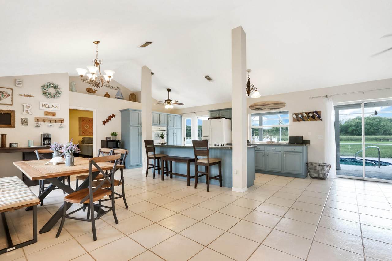 814 Abbot Avenue - Photo 1