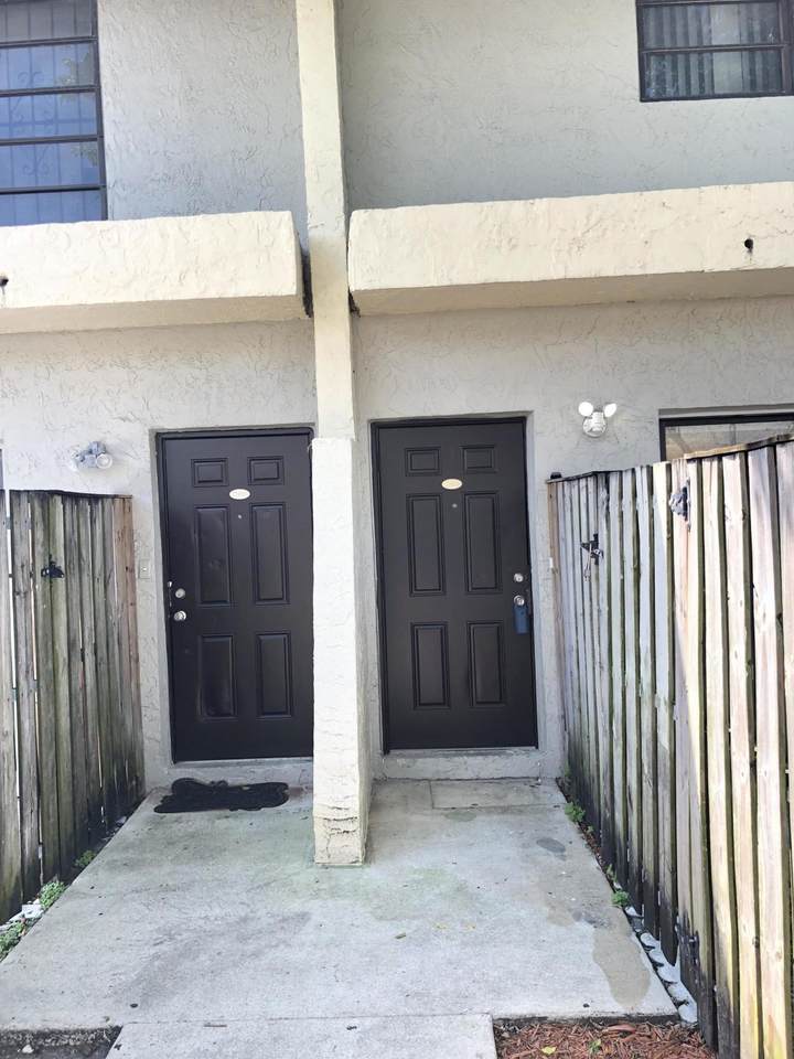 2414 52nd Avenue - Photo 1