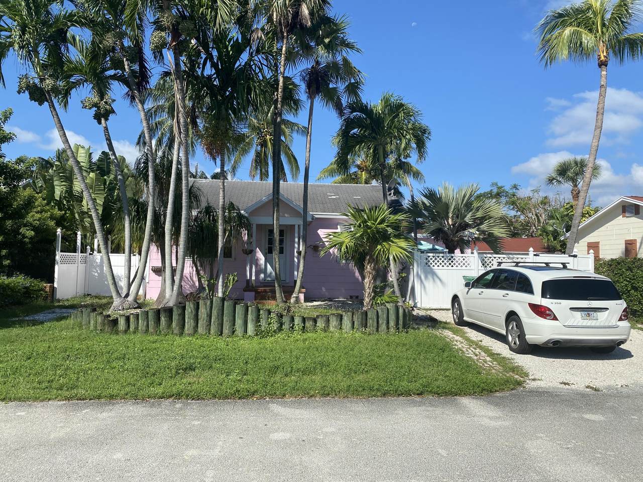 3218 Palm Drive - Photo 1