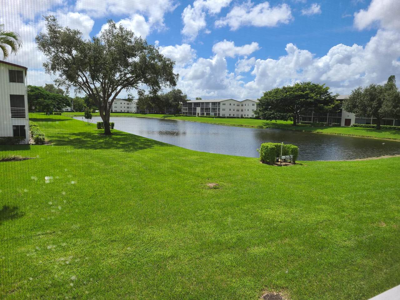 568 Fanshaw - Photo 1