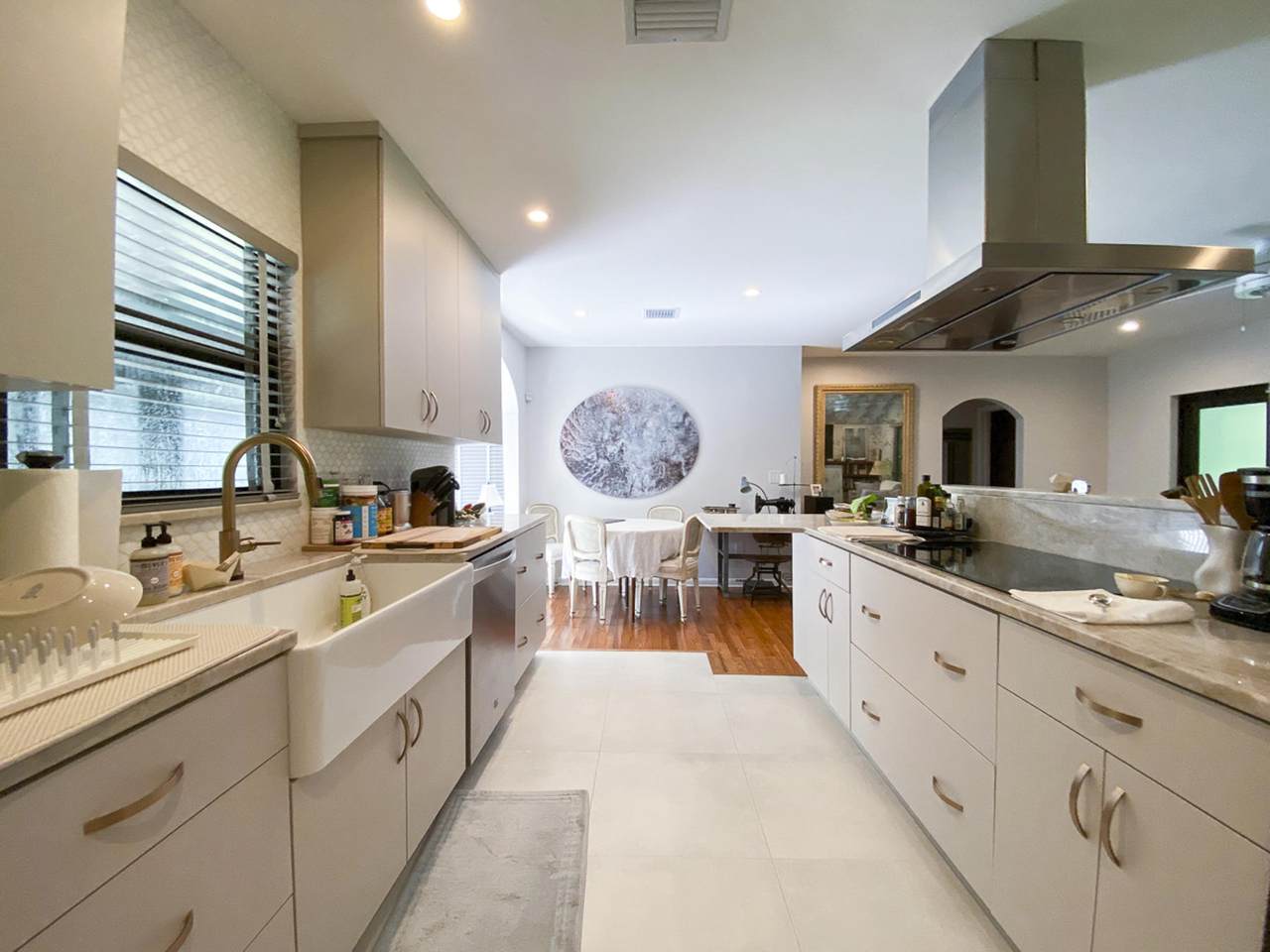 11805 10th Avenue - Photo 1