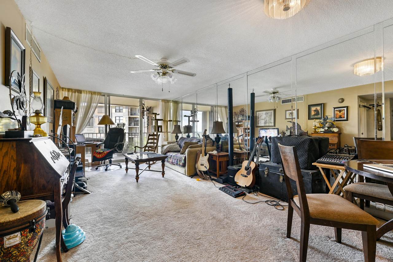 3545 Ocean Boulevard - Photo 1