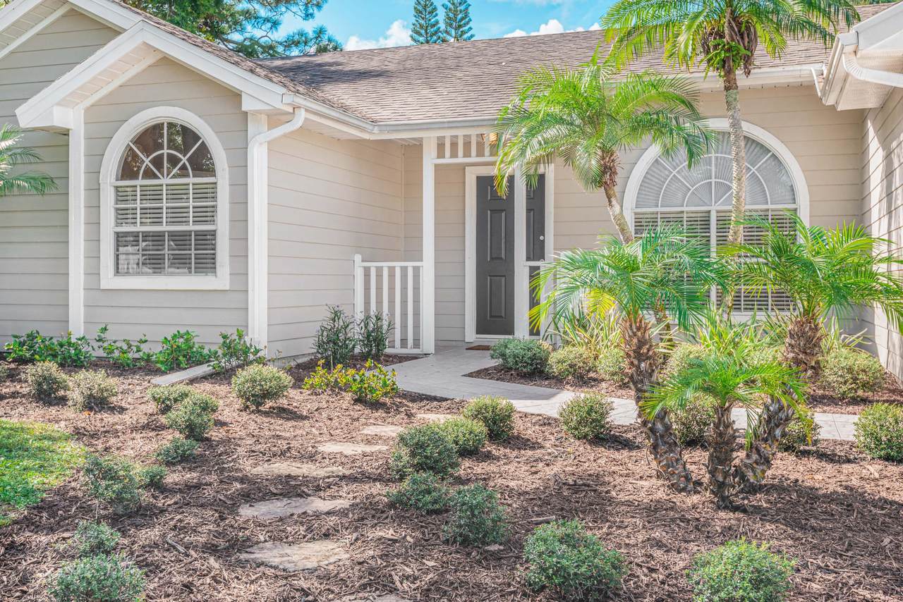 2486 Fruit Avenue - Photo 1