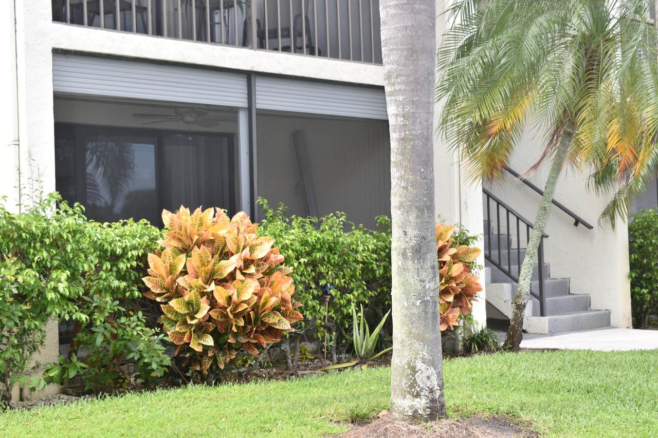1116 Green Pine Boulevard - Photo 1