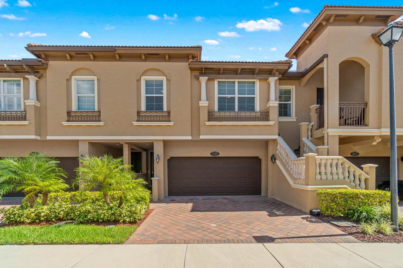 3115 Waterside Circle - Photo 1