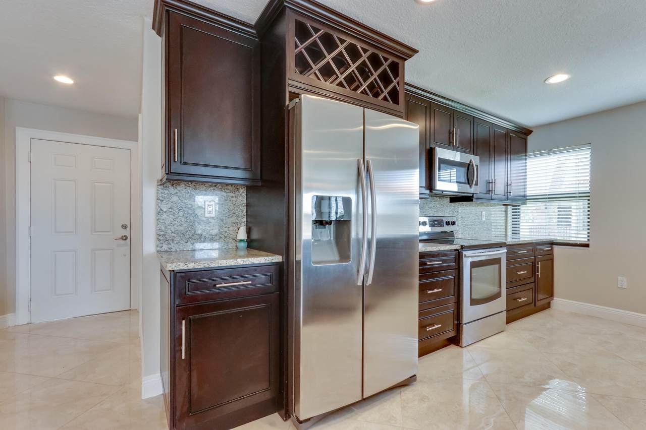 6646 Villa Sonrisa Drive - Photo 1
