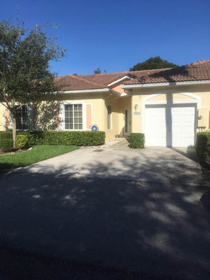 1045 42 Ter Terrace - Photo 1