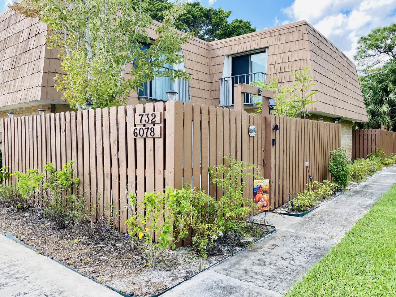 6078 Riverboat Drive - Photo 1