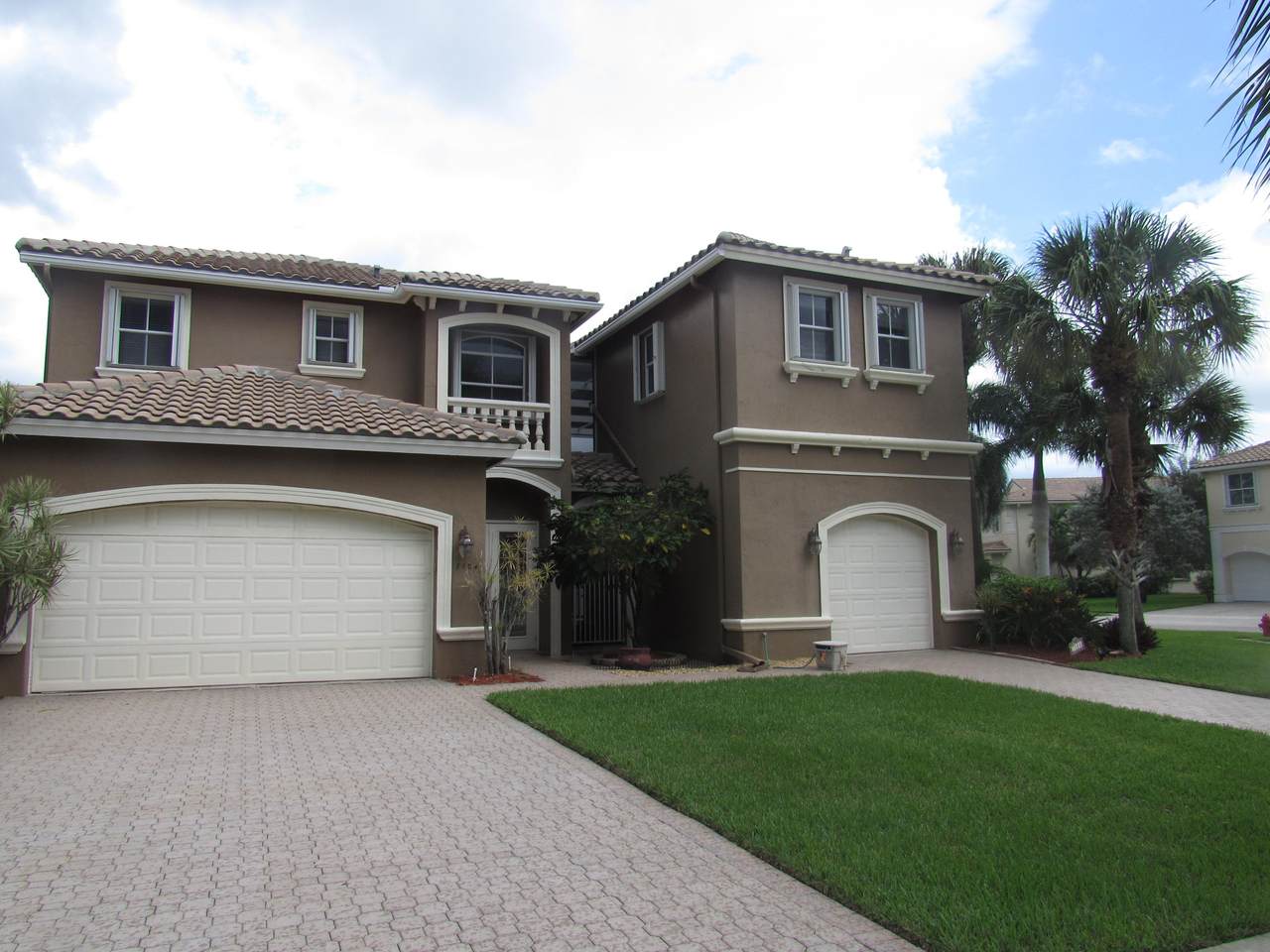 7104 Eugene Court - Photo 1