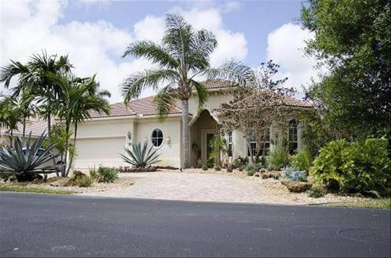 957 Greensward Lane - Photo 1