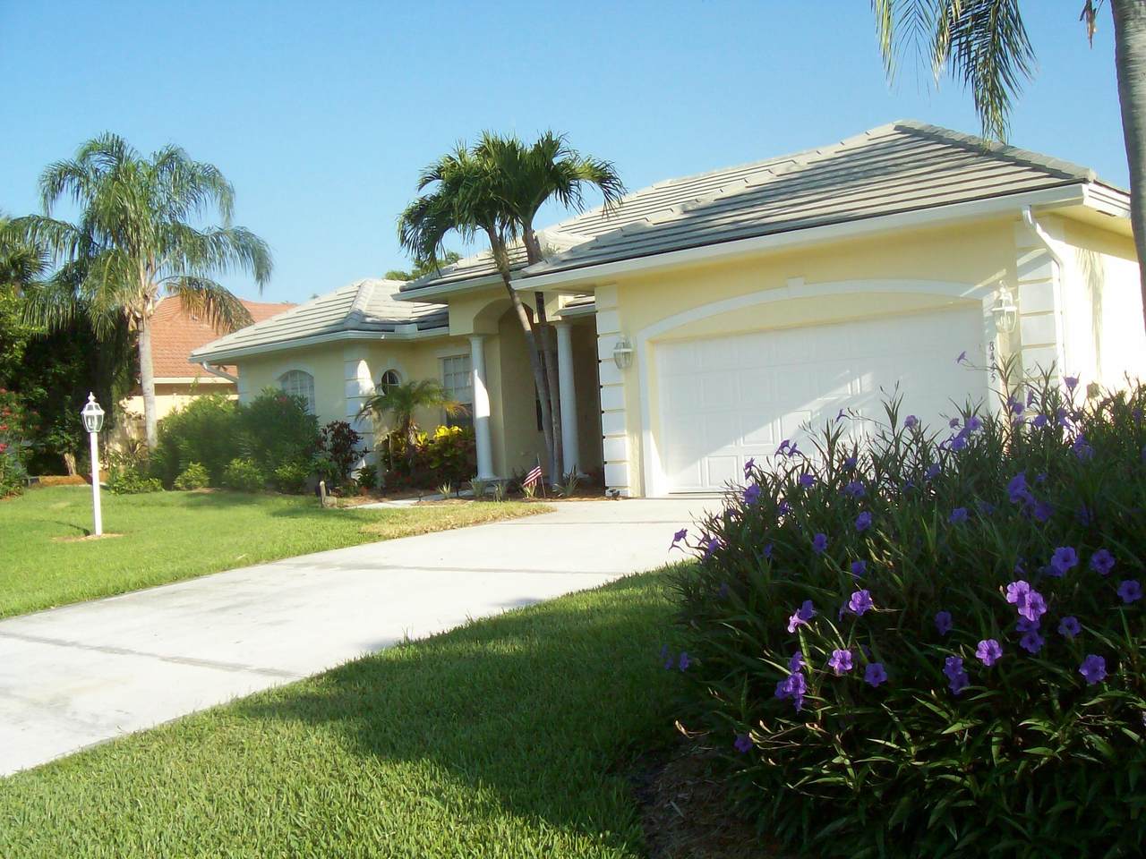 8445 Woodcrest Place - Photo 1