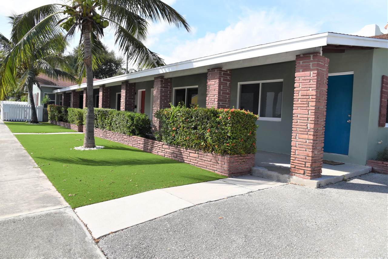 301 Federal Highway - Photo 1
