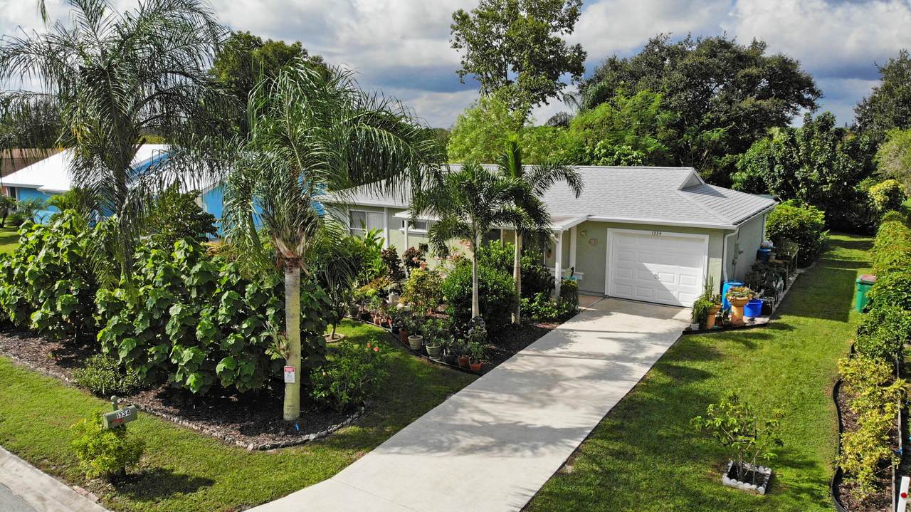 1334 Vestridge Lane - Photo 1
