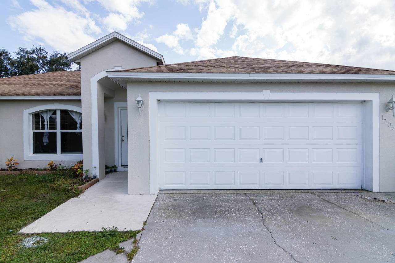 1306 Dunbarton Court - Photo 1