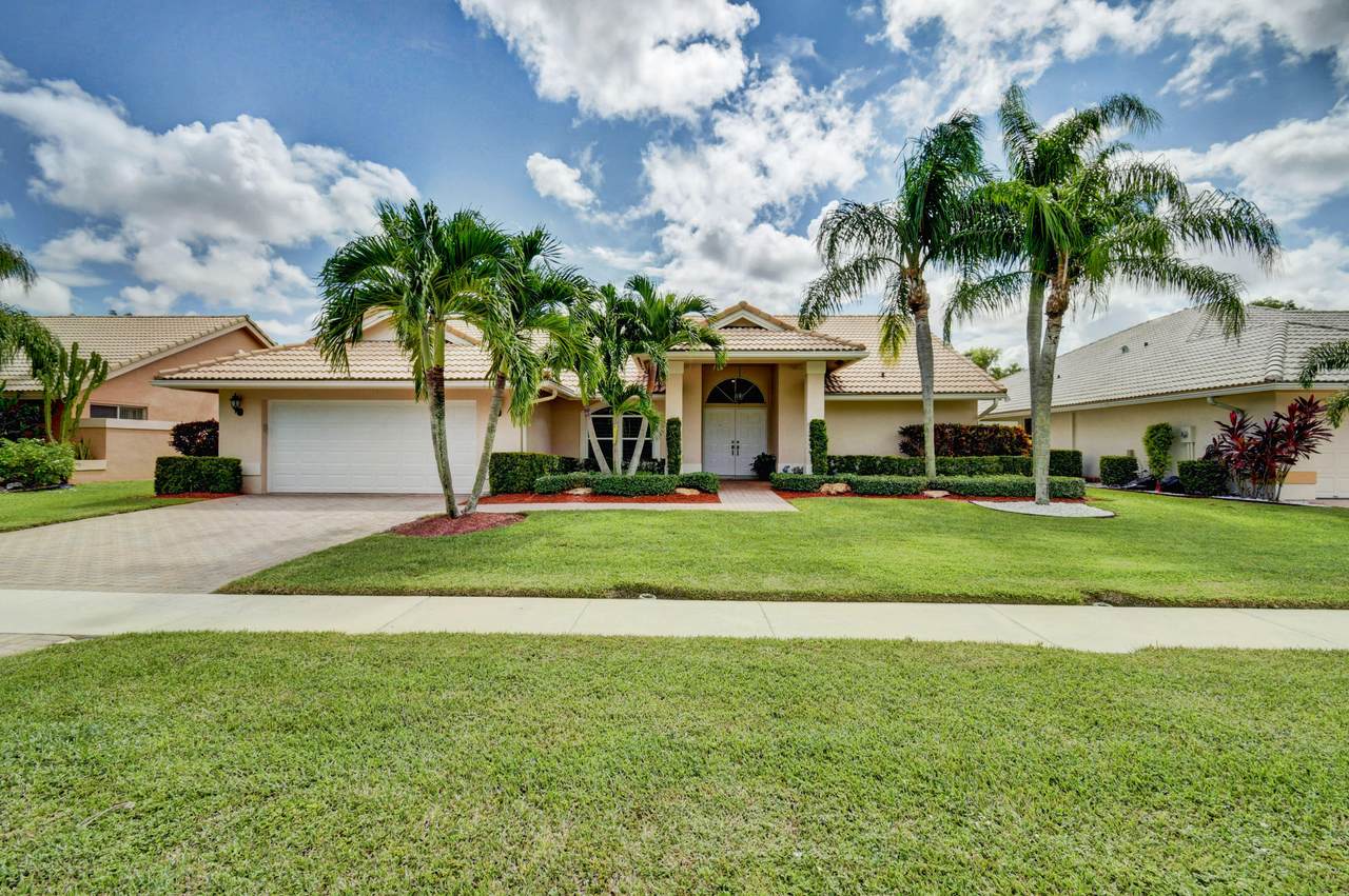 6465 Blue Bay Circle - Photo 1