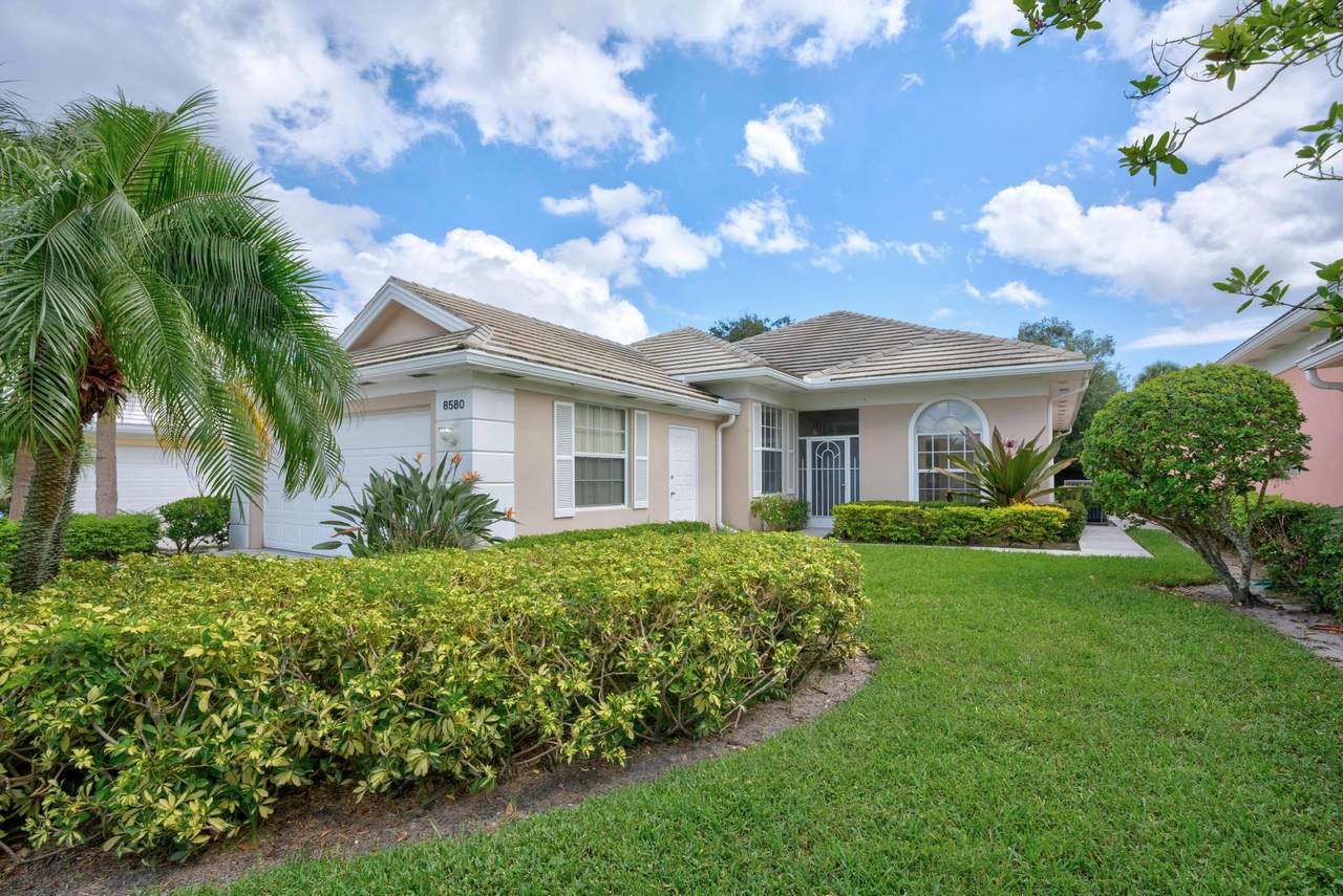 8580 Doverbrook Drive - Photo 1
