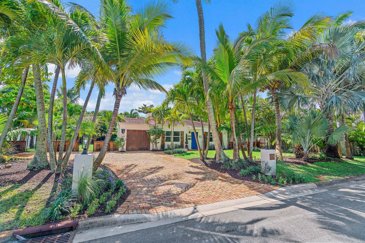 302 Lakewood Road - Photo 1