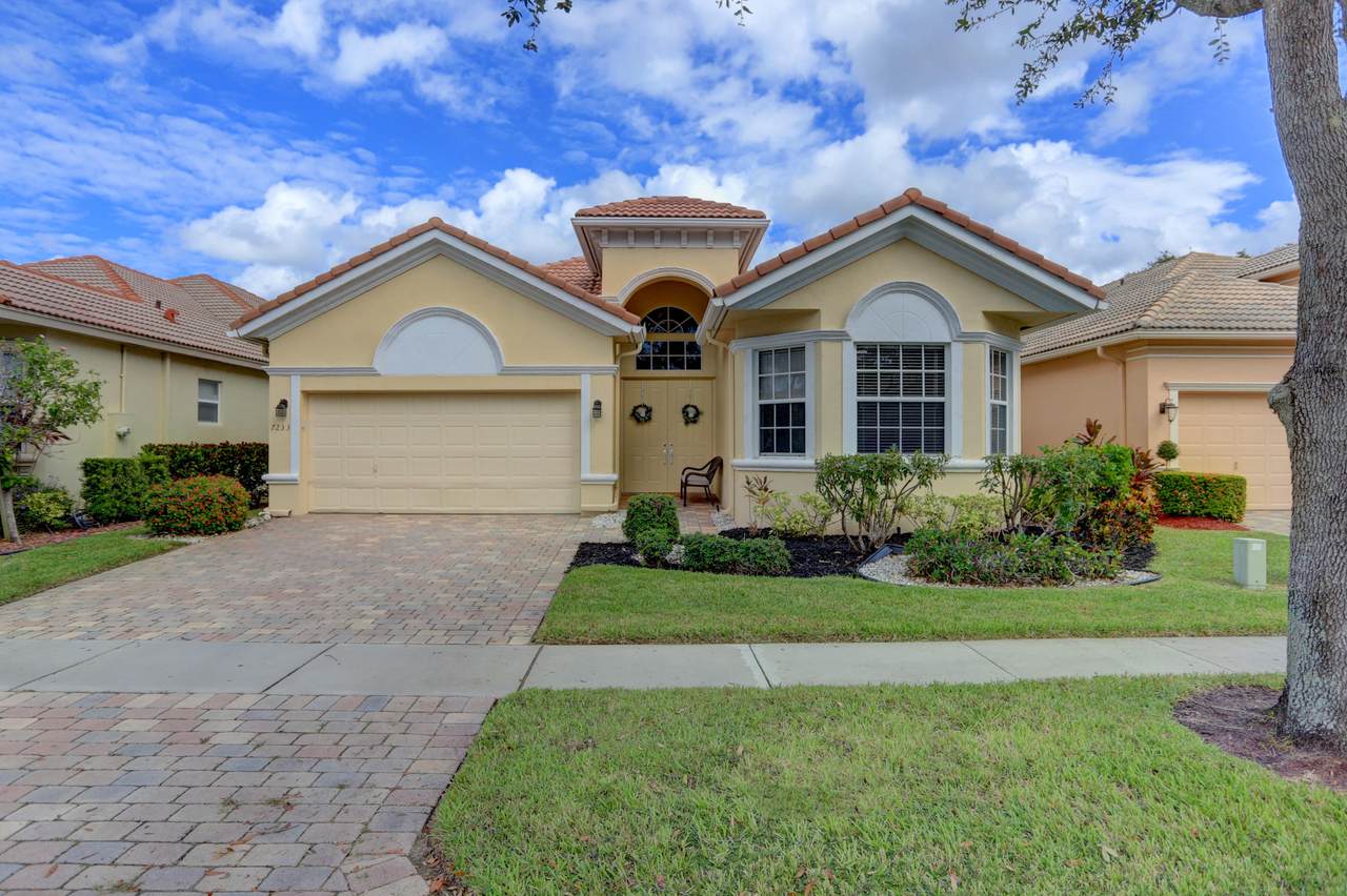 7233 Vesuvio Place - Photo 1