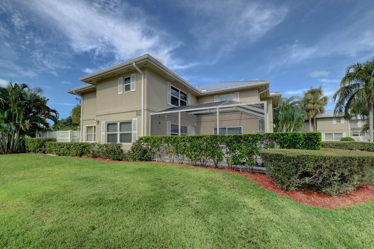 2908 Lakemont Place - Photo 1
