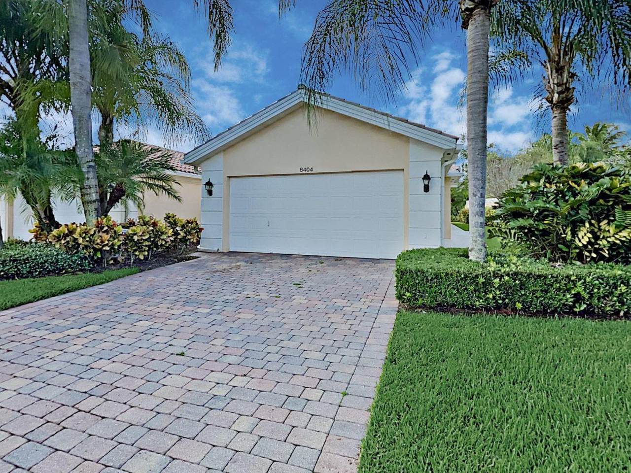 8404 Cozumel Lane - Photo 1