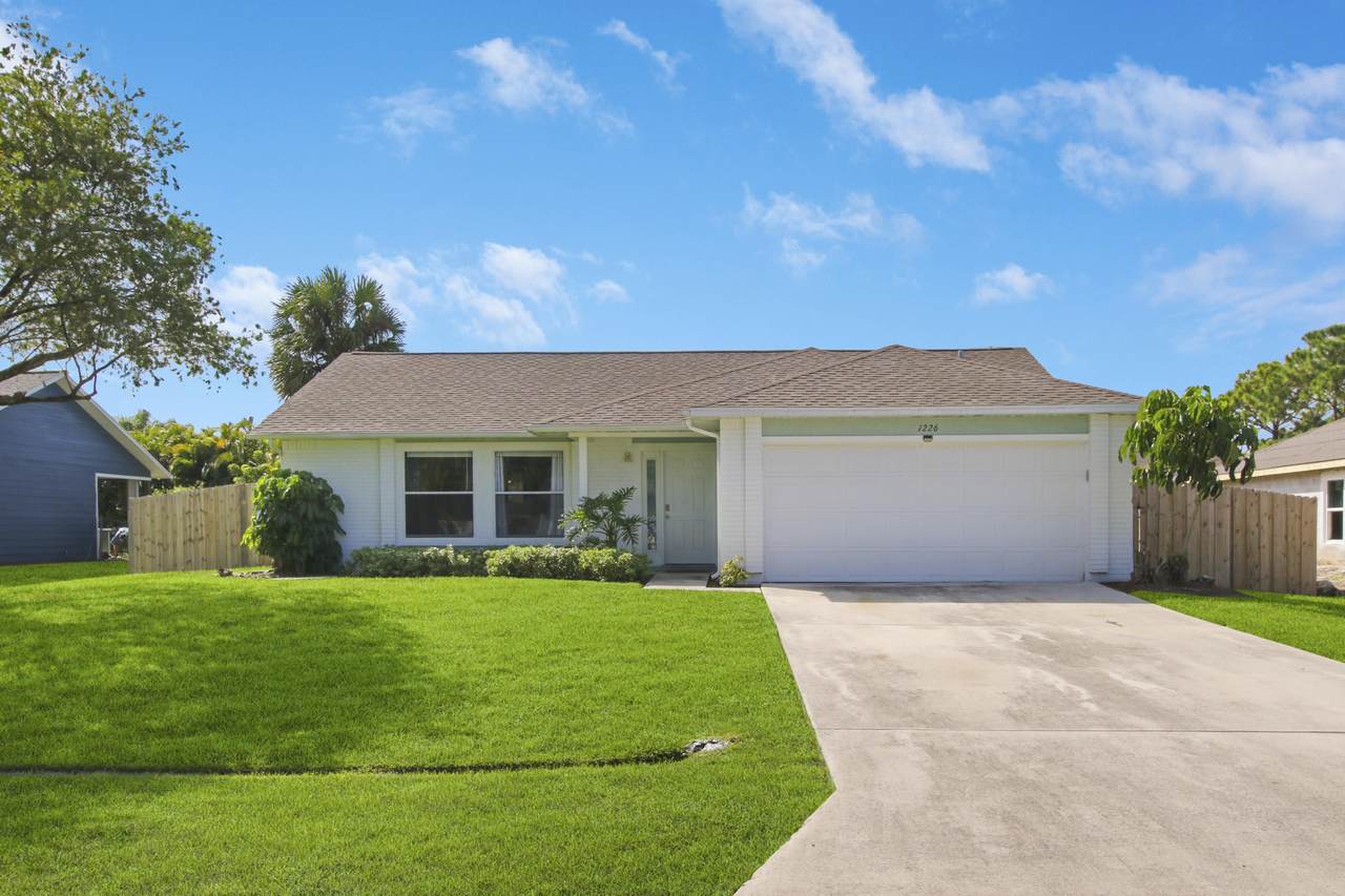 1226 Curry Street - Photo 1