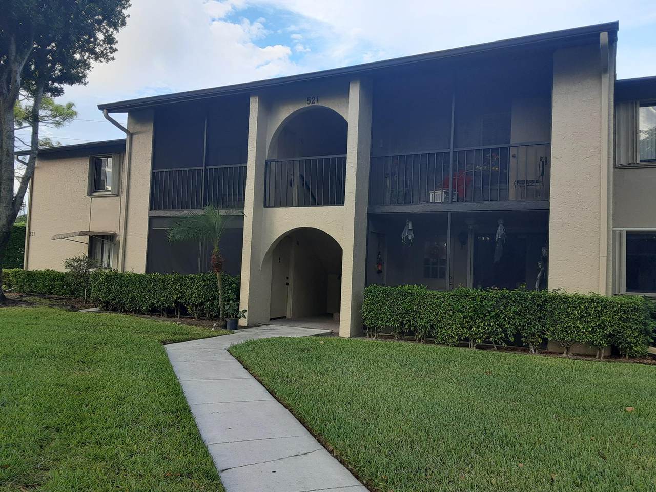 521 Shady Pine Way - Photo 1