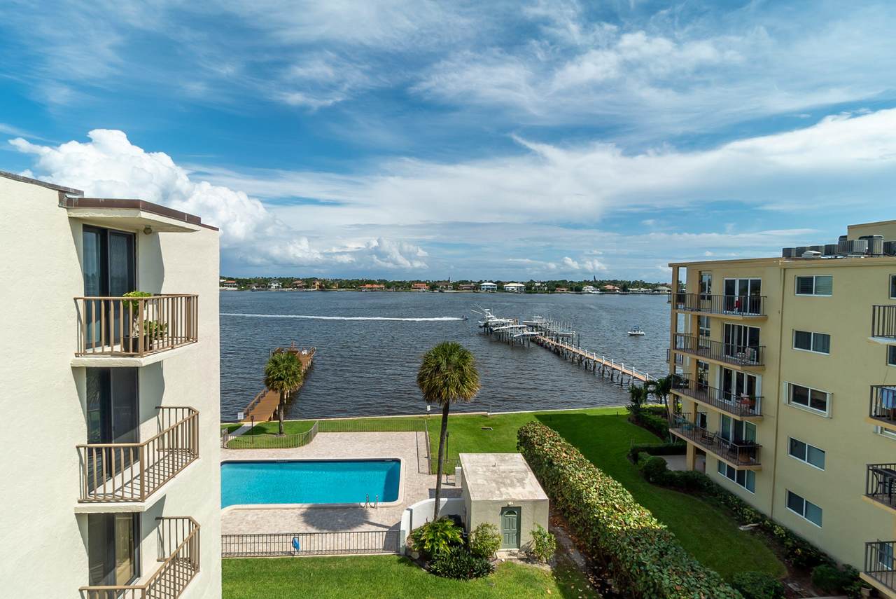 1202 Lake Drive - Photo 1