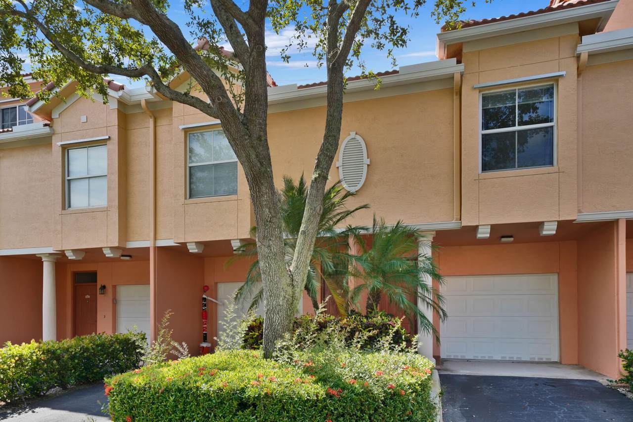 2046 Alta Meadows Lane - Photo 1