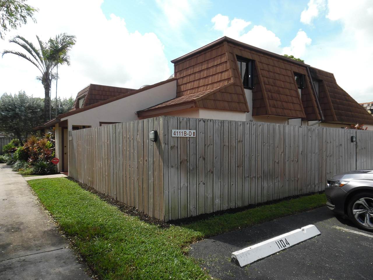 4111 Palm Bay Circle - Photo 1