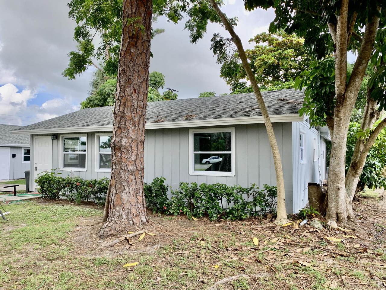 666 Swain Boulevard - Photo 1