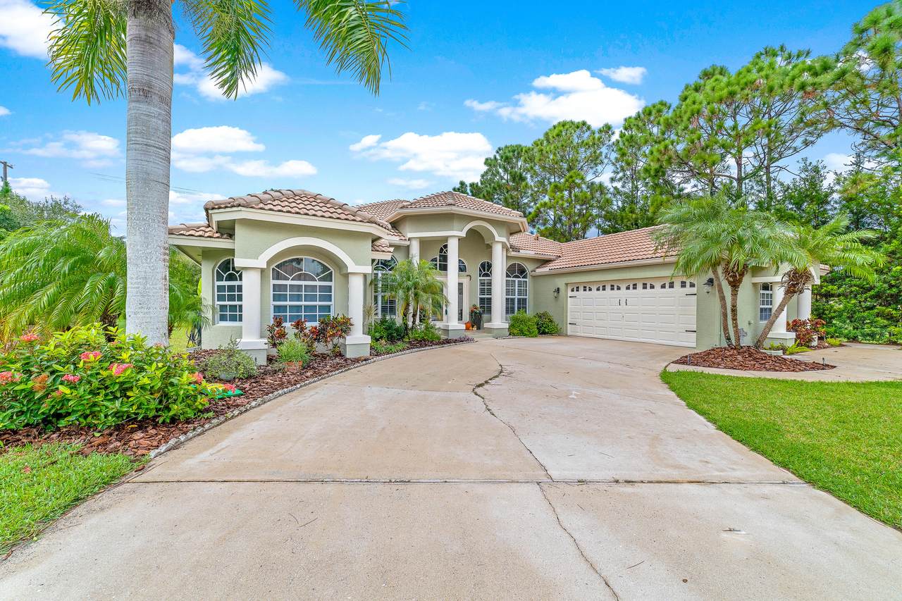 2811 Bent Pine Drive - Photo 1