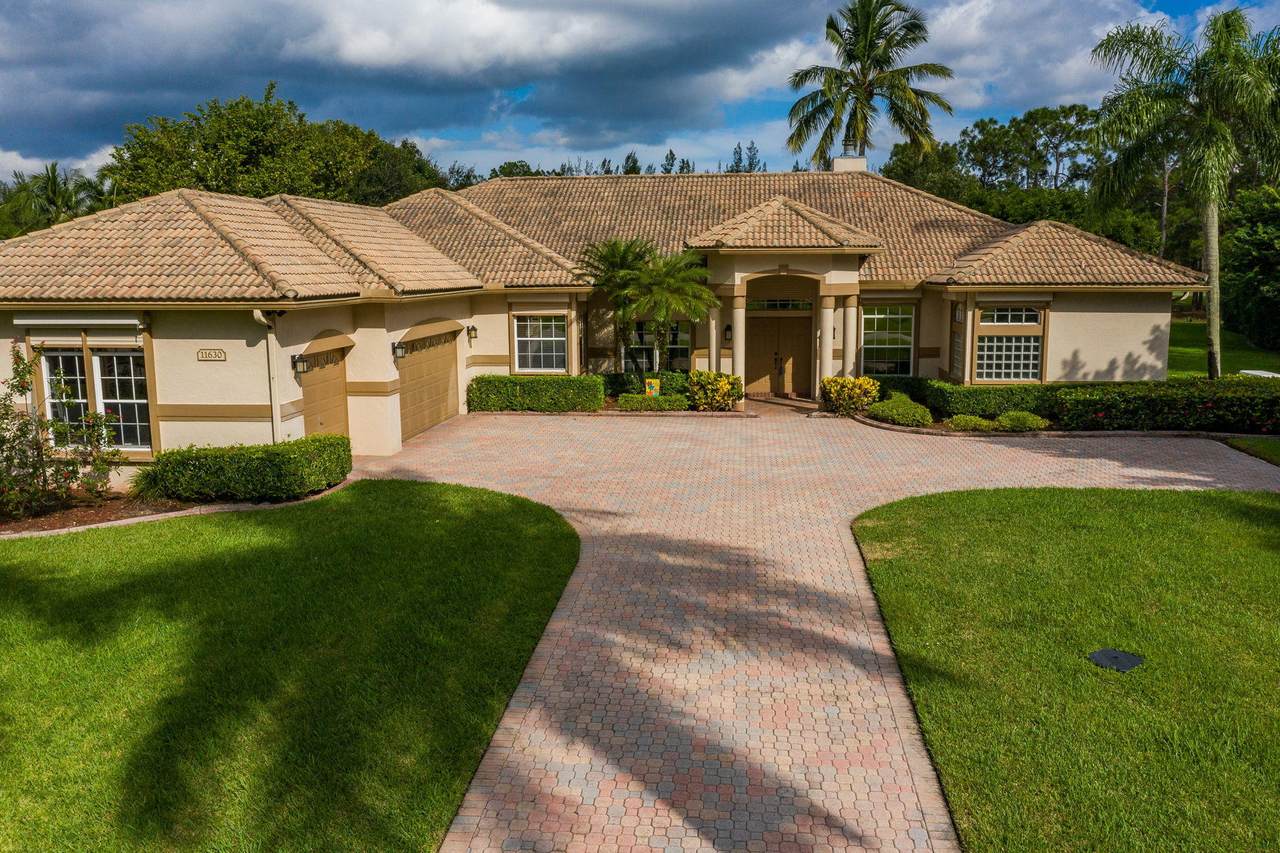 11630 Stonehaven Way - Photo 1