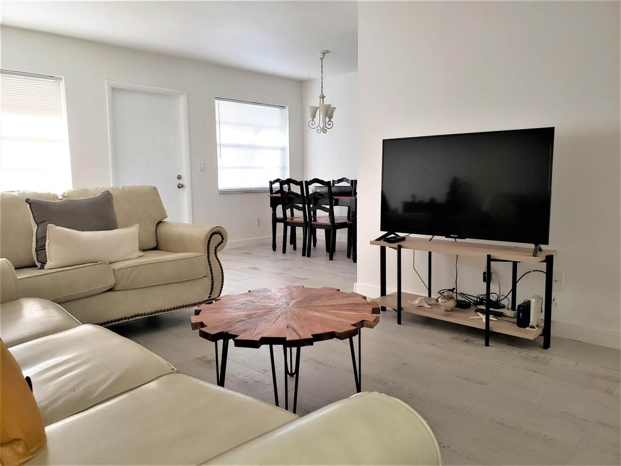 1225 21st Street - Photo 1