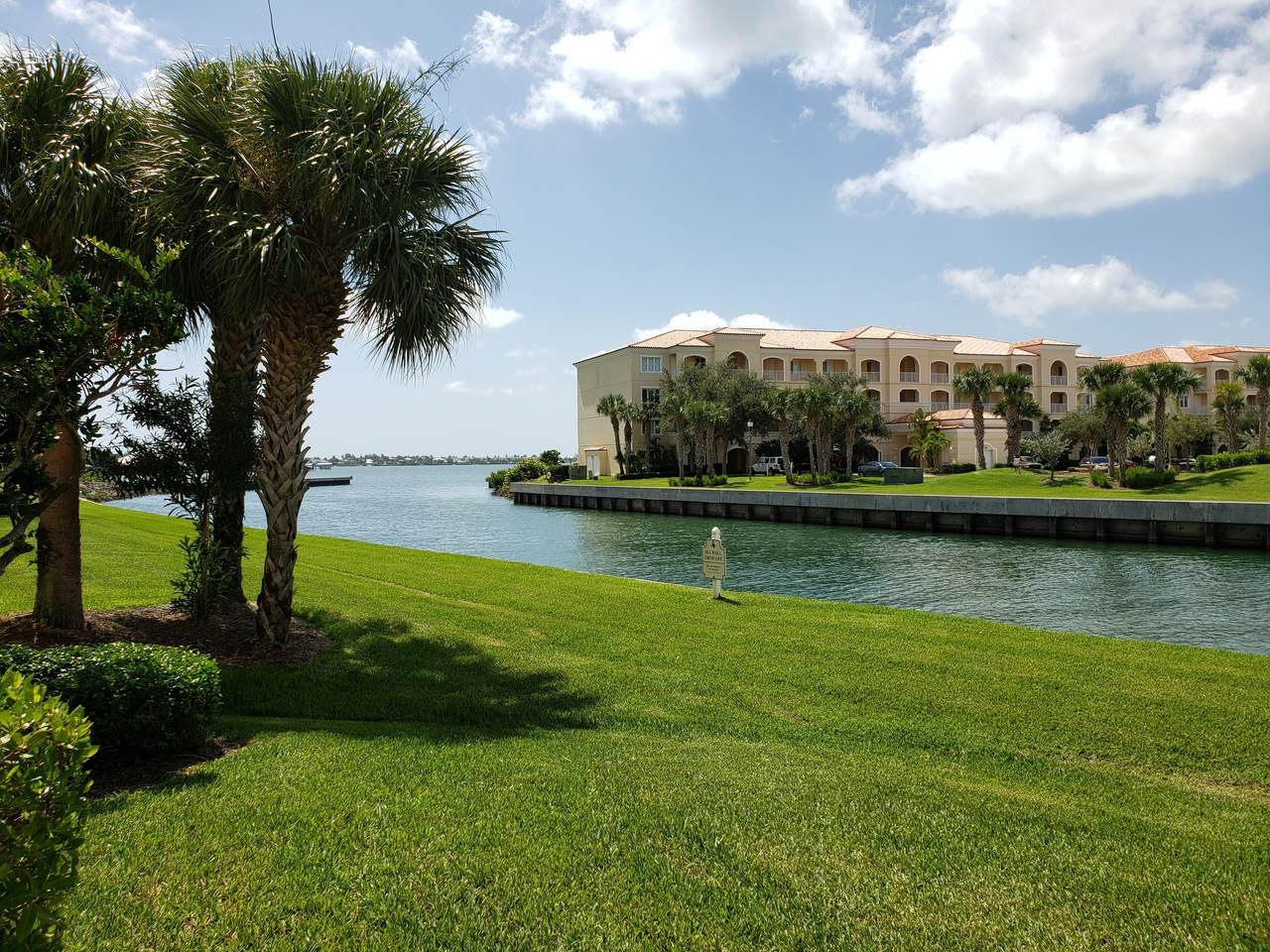 6 Harbour Isle Drive - Photo 1