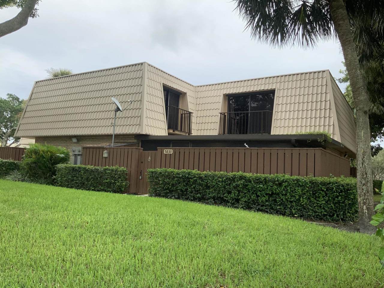 5833 58th Way - Photo 1