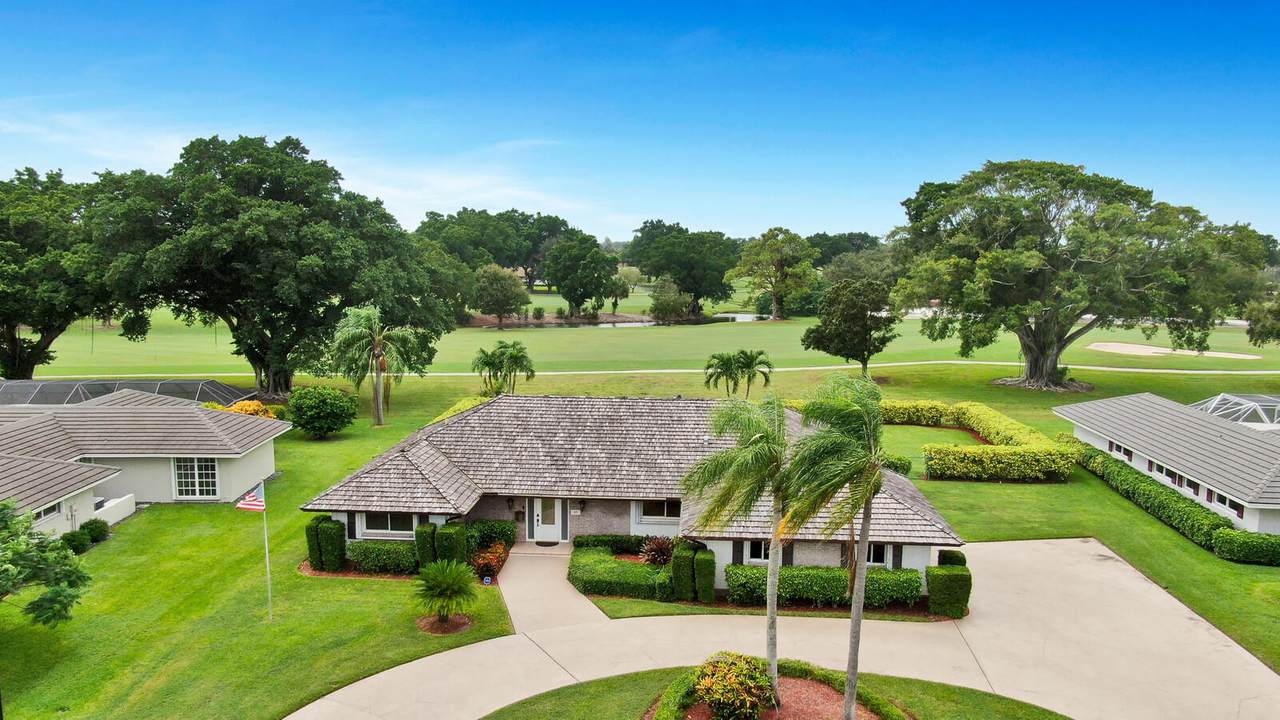 377 Country Club Drive - Photo 1