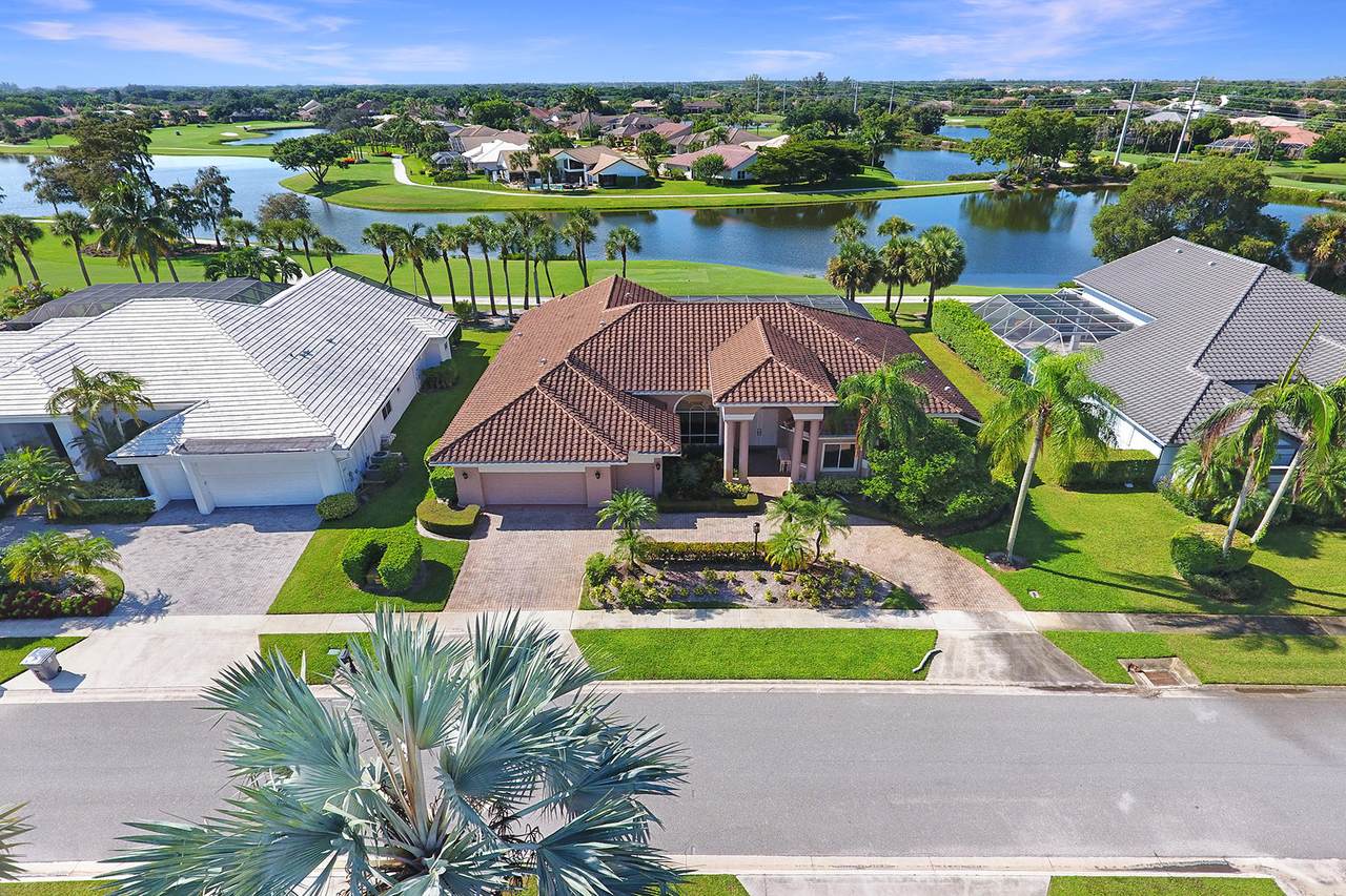 10499 Stonebridge Boulevard - Photo 1