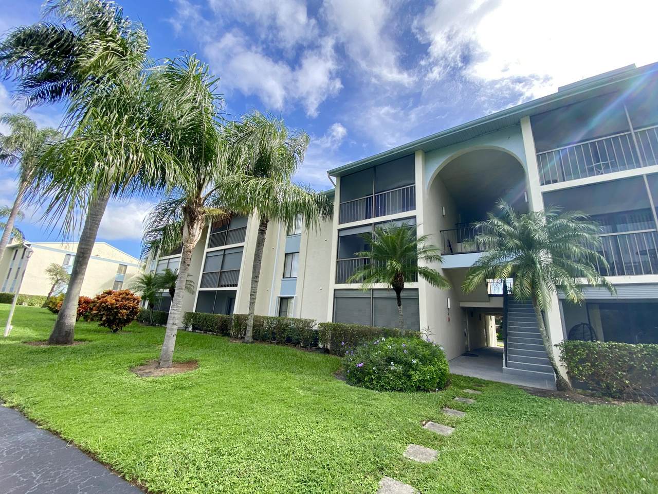 1113 Green Pine Boulevard - Photo 1