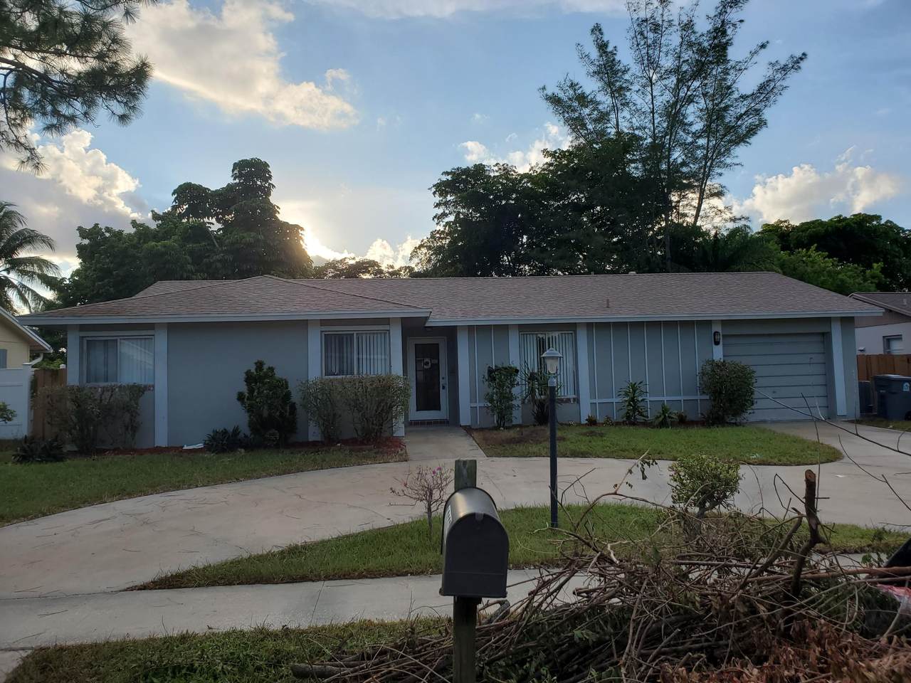 10233 Sleepy Brook Way - Photo 1