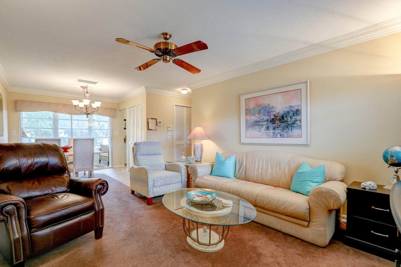 4100 Crystal Lake Drive - Photo 1